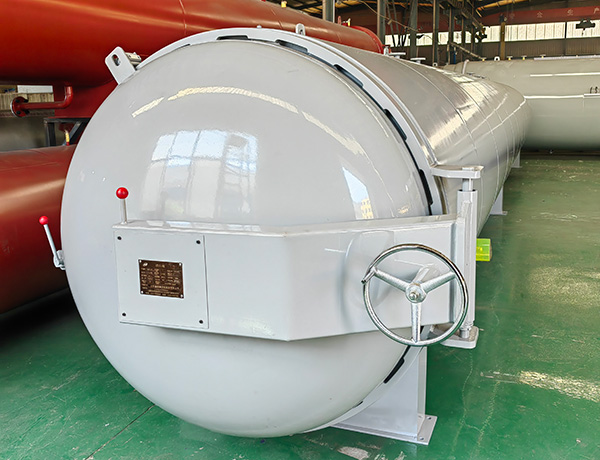 礦山膠管單開門硫化罐